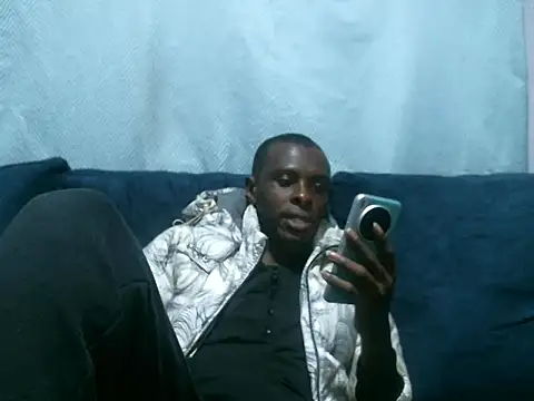 reezly online show from November 2025 12:55:02 AM