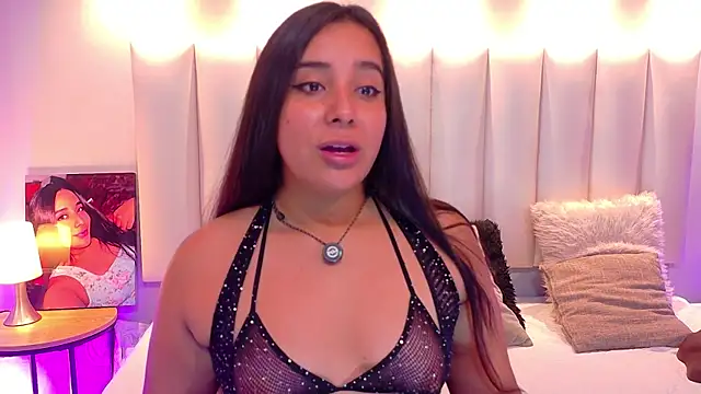 Snapshot of ValenScott1 chatting on July 2026 01:04:01 PM ValenScott1 online show from July 2026 01:04:01 PM