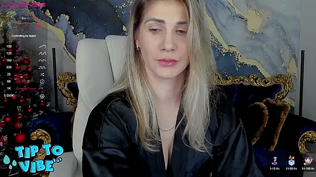 CassandraGood online show from December 2024 08:44:02 PM