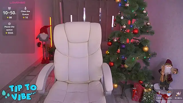 CassandraGood online show from December 2024 08:58:02 PM