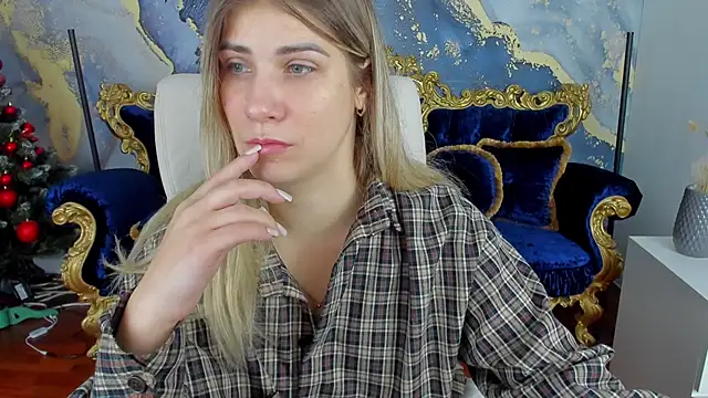 CassandraGood online show from January 2025 06:35:02 AM