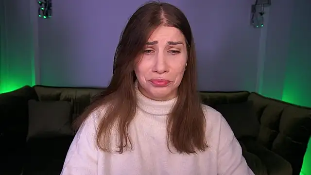 CassandraGood online show from November 2025 07:22:01 AM