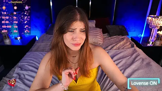 Snapshot of CassandraGood chatting on March 2026 07:27:01 AM CassandraGood online show from March 2026 07:27:01 AM