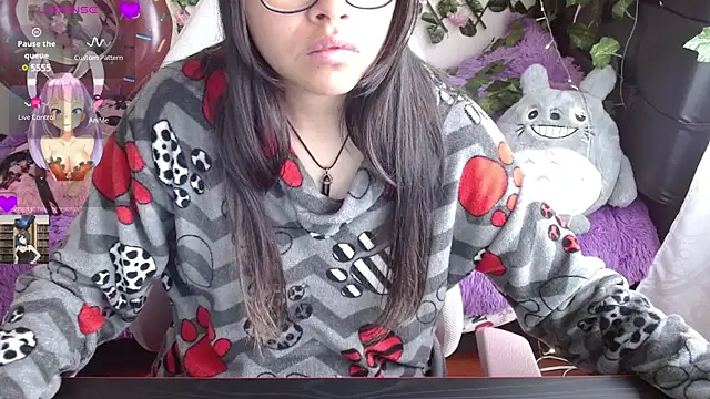 MidoriQuiinn online show from January 2025 02:00:01 PM