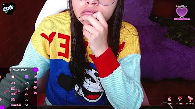 Snapshot of MidoriQuiinn chatting on February 2026 02:42:02 PM MidoriQuiinn online show from February 2026 02:42:02 PM