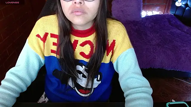 Snapshot of MidoriQuiinn chatting on March 2026 02:57:02 PM MidoriQuiinn online show from March 2026 02:57:02 PM