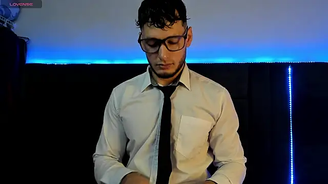 Snapshot of alejandro__2 chatting on April 2026 04:55:01 PM alejandro 2 online show from April 2026 04:55:01 PM