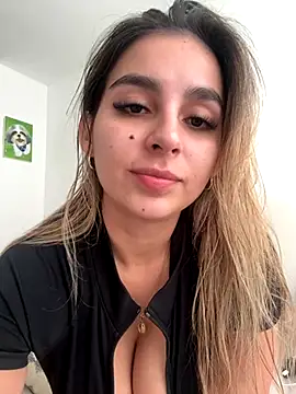 oriana zoeee online show from October 2025 10:18:02 PM