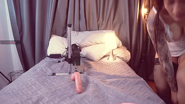 Snapshot of Lucy_fit chatting on September 2025 09:20:02 AM Lucy fit online show from September 2025 09:20:02 AM