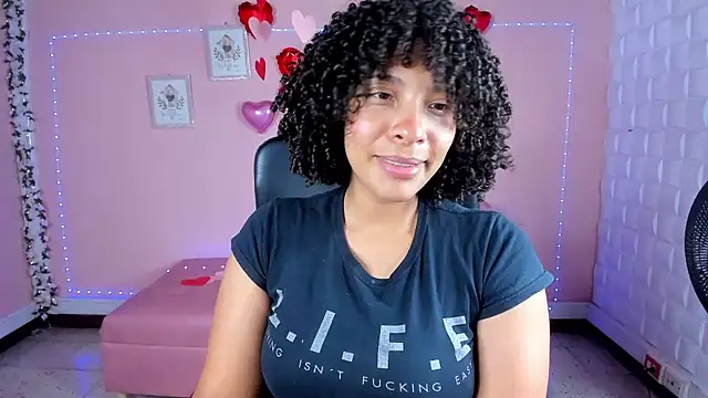 Snapshot of DannaBerry chatting on February 2025 03:27:01 PM DannaBerry online show from February 2025 03:27:01 PM