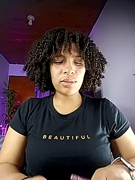 Snapshot of DannaBerry chatting on October 2025 02:15:02 PM DannaBerry online show from October 2025 02:15:02 PM