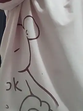 Snapshot of DannaBerry chatting on November 2025 03:44:01 PM DannaBerry online show from November 2025 03:44:01 PM