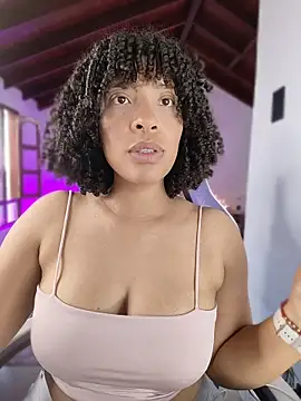 Snapshot of DannaBerry chatting on March 2026 02:06:02 PM DannaBerry online show from March 2026 02:06:02 PM