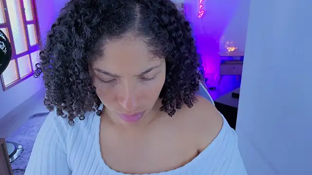 Snapshot of DannaBerry chatting on April 2026 07:58:02 PM DannaBerry online show from April 2026 07:58:02 PM