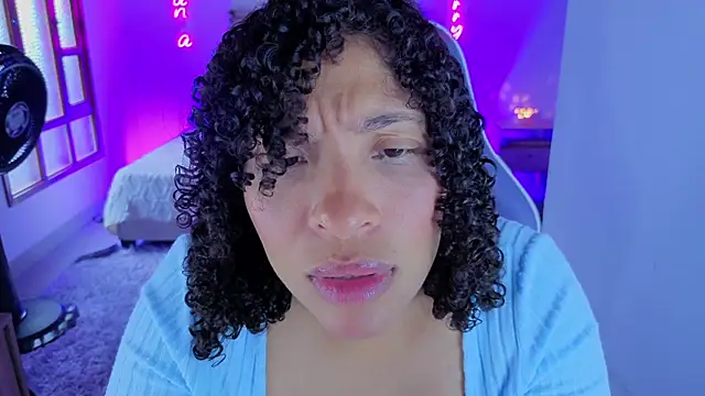 Snapshot of DannaBerry chatting on April 2026 03:57:01 PM DannaBerry online show from April 2026 03:57:01 PM