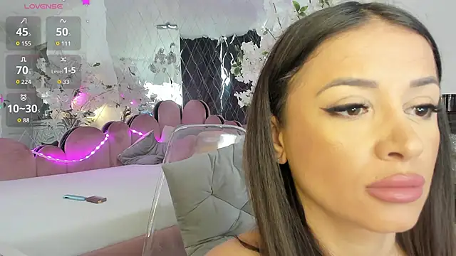 Snapshot of adonawet chatting on April 2026 05:55:02 AM adonawet online show from April 2026 05:55:02 AM