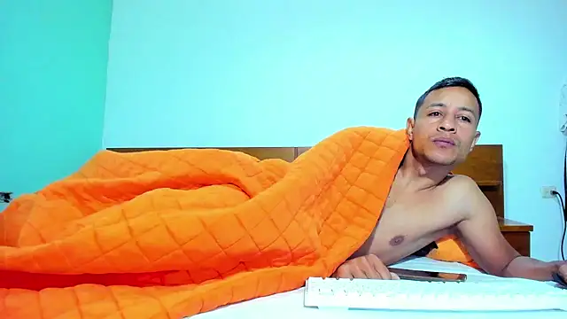 Snapshot of Maik_James chatting on March 2026 08:28:01 AM Maik James online show from March 2026 08:28:01 AM