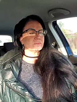 x  KHALEESI  x online show from October 2025 05:54:02 AM