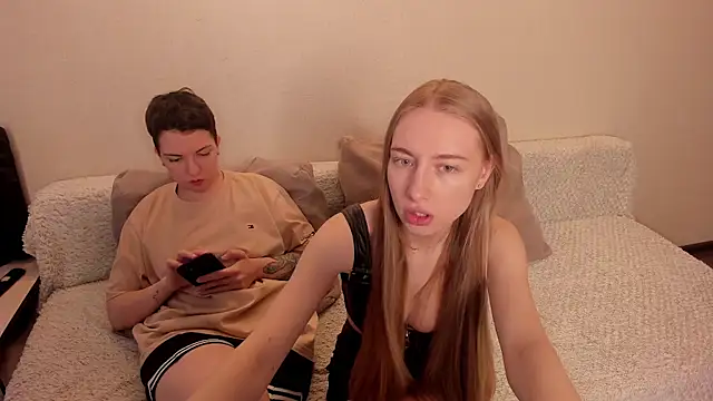 secret dreams   online show from January 2025 08:00:01 AM