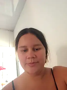 sweet lucia online show from November 2025 03:14:02 PM