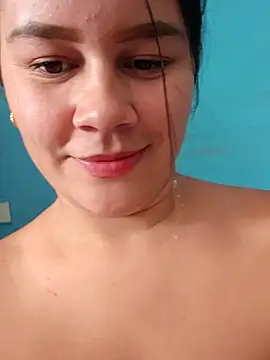 Snapshot of sweet_lucia chatting on March 2026 07:39:01 PM sweet lucia online show from March 2026 07:39:01 PM