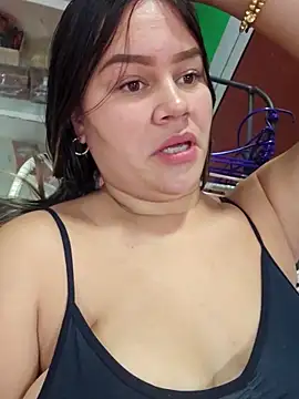 Snapshot of sweet_lucia chatting on March 2026 02:06:01 PM sweet lucia online show from March 2026 02:06:01 PM