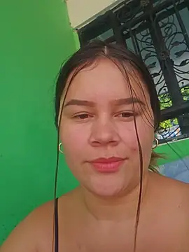 Snapshot of sweet_lucia chatting on July 2026 02:20:02 PM sweet lucia online show from July 2026 02:20:02 PM