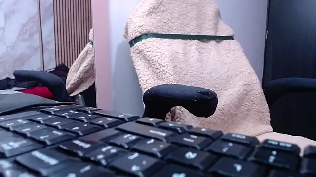 Snapshot of Sonialorens_ chatting on November 2025 11:47:01 PM Sonialorens online show from November 2025 11:47:01 PM