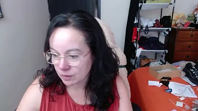 Snapshot of Sonialorens_ chatting on November 2025 08:54:02 PM Sonialorens online show from November 2025 08:54:02 PM