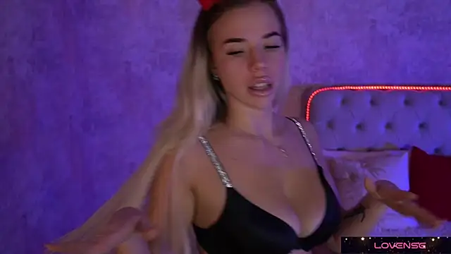 Snapshot of Sexy_Ira chatting on February 2025 08:55:01 AM Sexy Ira online show from February 2025 08:55:01 AM