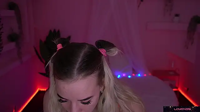 Snapshot of Sexy_Ira chatting on February 2025 07:12:02 AM Sexy Ira online show from February 2025 07:12:02 AM