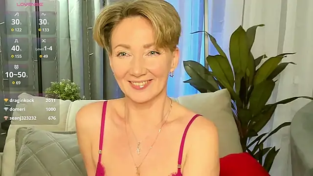 Snapshot of AkexandraFix chatting on February 2025 06:26:02 PM AkexandraFix online show from February 2025 06:26:02 PM