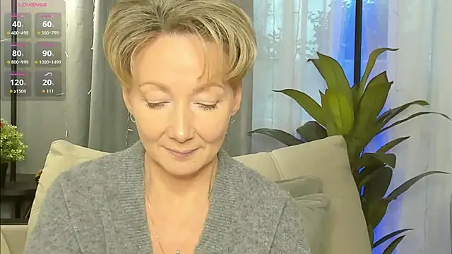 AkexandraFix online show from February 2026 01:48:02 PM