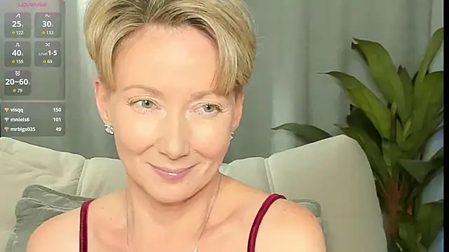 AkexandraFix online show from June 2026 02:06:01 PM