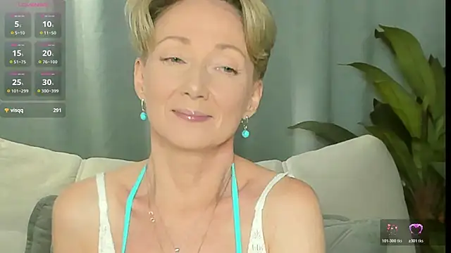 AkexandraFix online show from June 2026 01:56:02 PM