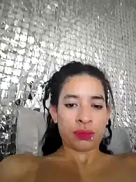 Snapshot of lorena_allison_ chatting on January 2025 03:01:02 PM lorena allison online show from January 2025 03:01:02 PM