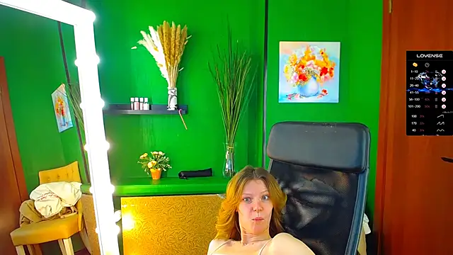 Snapshot of MaryHiggins chatting on January 2025 10:58:01 AM MaryHiggins online show from January 2025 10:58:01 AM