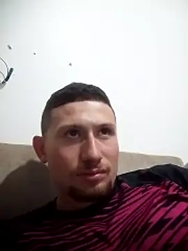 Juninho5755 online show from November 2025 10:14:02 PM