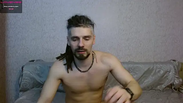 Aestheticguy101 online show from March 2025 04:23:02 PM