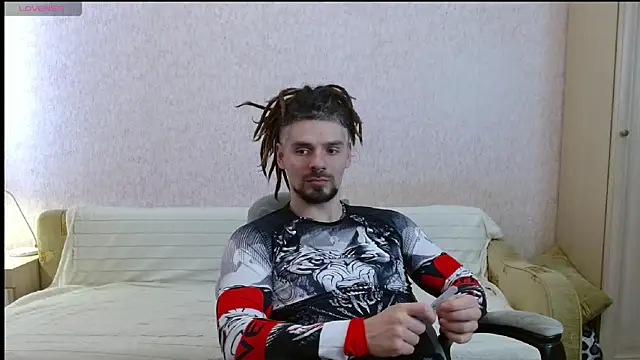 Aestheticguy101 online show from March 2026 08:47:02 AM