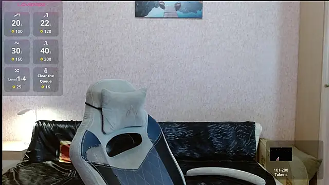 Aestheticguy101 online show from April 2026 12:16:02 PM