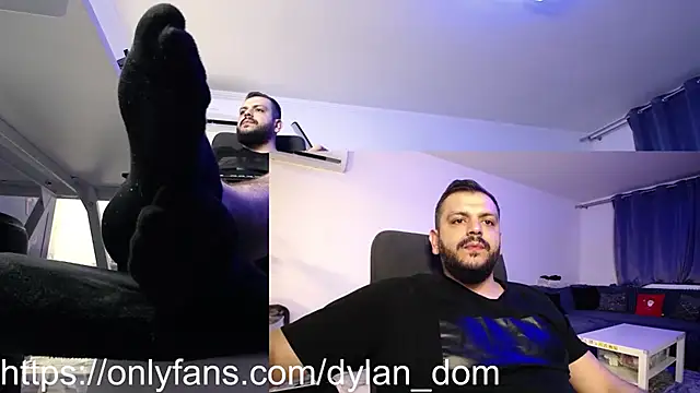 Snapshot of dyllan_dom_ chatting on April 2026 09:01:02 PM dyllan dom online show from April 2026 09:01:02 PM