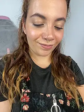 Snapshot of Emma_Wish chatting on March 2025 04:11:02 PM Emma Wish online show from March 2025 04:11:02 PM