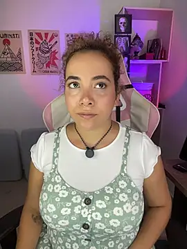 Emma Wish online show from May 2026 04:14:01 PM