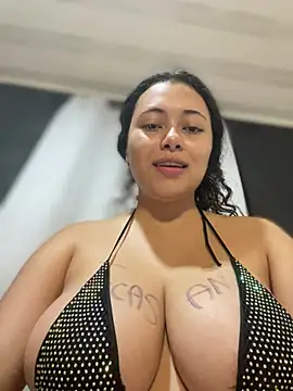 seraphine23 online show from March 2025 07:23:02 AM