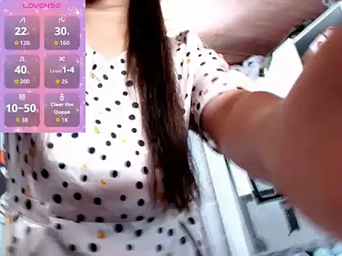 MoaningKylie online show from October 2025 10:24:01 AM