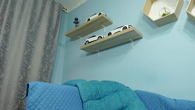 Snapshot of Muscle_Bear chatting on March 2025 03:49:01 PM Muscle Bear online show from March 2025 03:49:01 PM