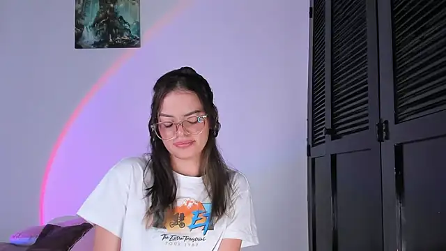 Abby Saenz01 online show from February 2026 08:26:02 PM