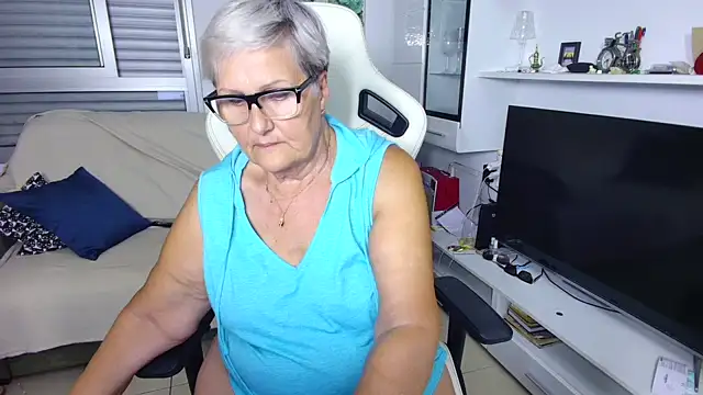 Selenna57 online show from July 2026 05:29:02 PM