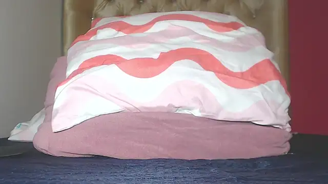 Amber Moore online show from February 2025 08:17:01 AM